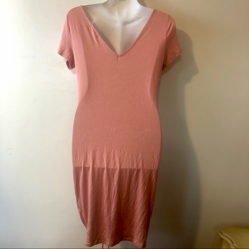❌SOLD❌Fashion Nova Heart and Hips Ruched Dress - Picture 3 of 8